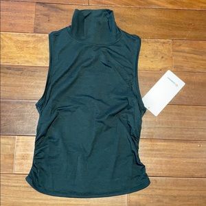 New with tags lululemon “see the horizon tank”